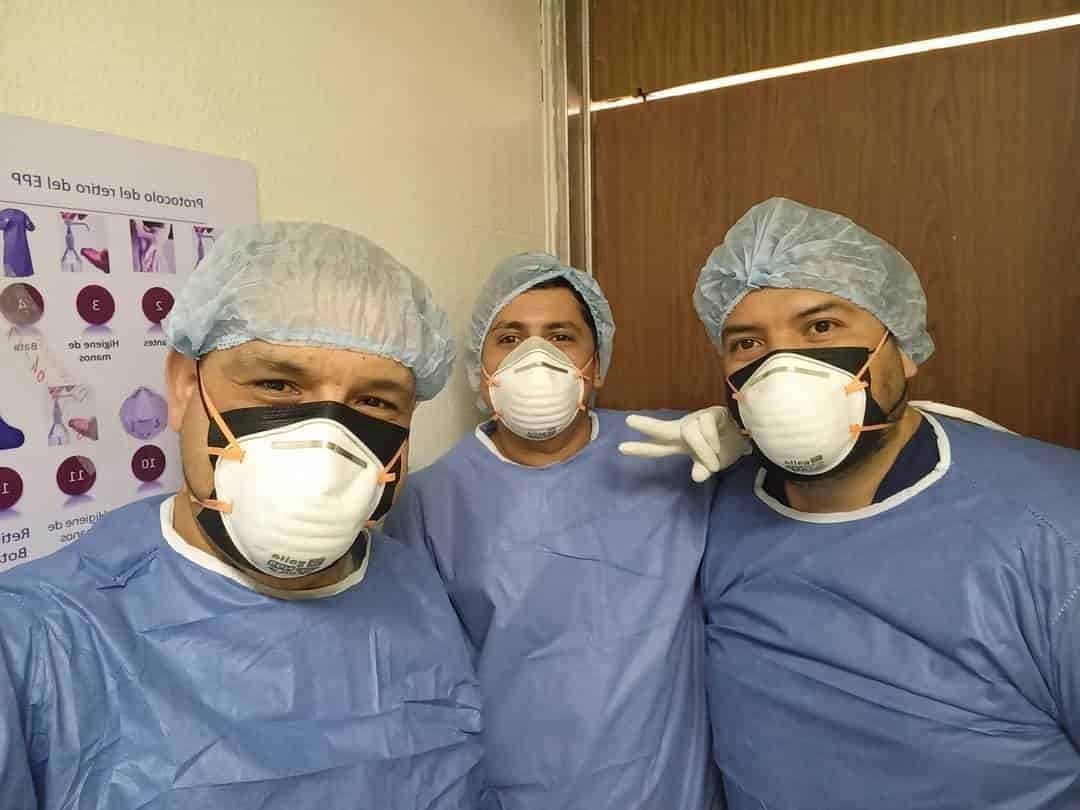 Cristian Delgado Cepeda trabajó como camillero de Urgencias y área Covid en la clínica 7 del IMSS.