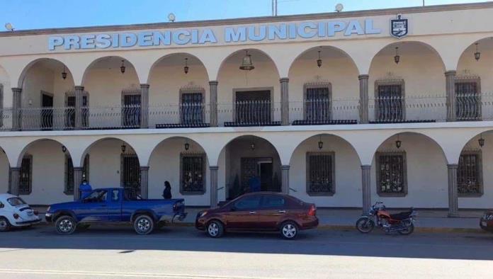 Frontera: Suman más ex empleados a denuncia