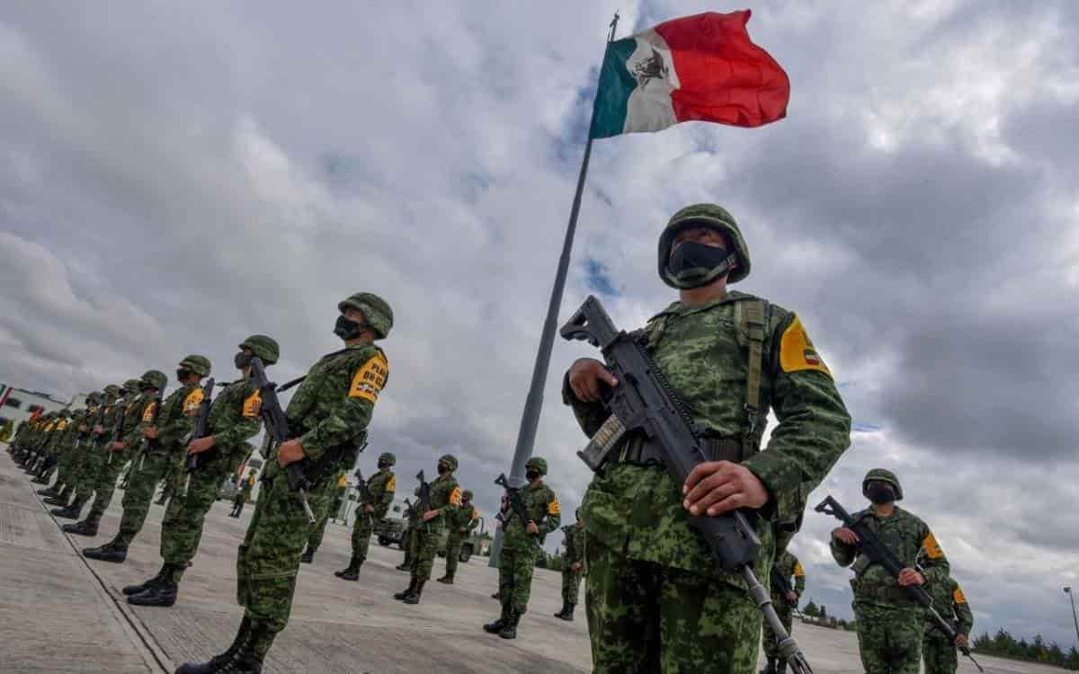 Bisnieta, nieta, hija y viuda de un soldado