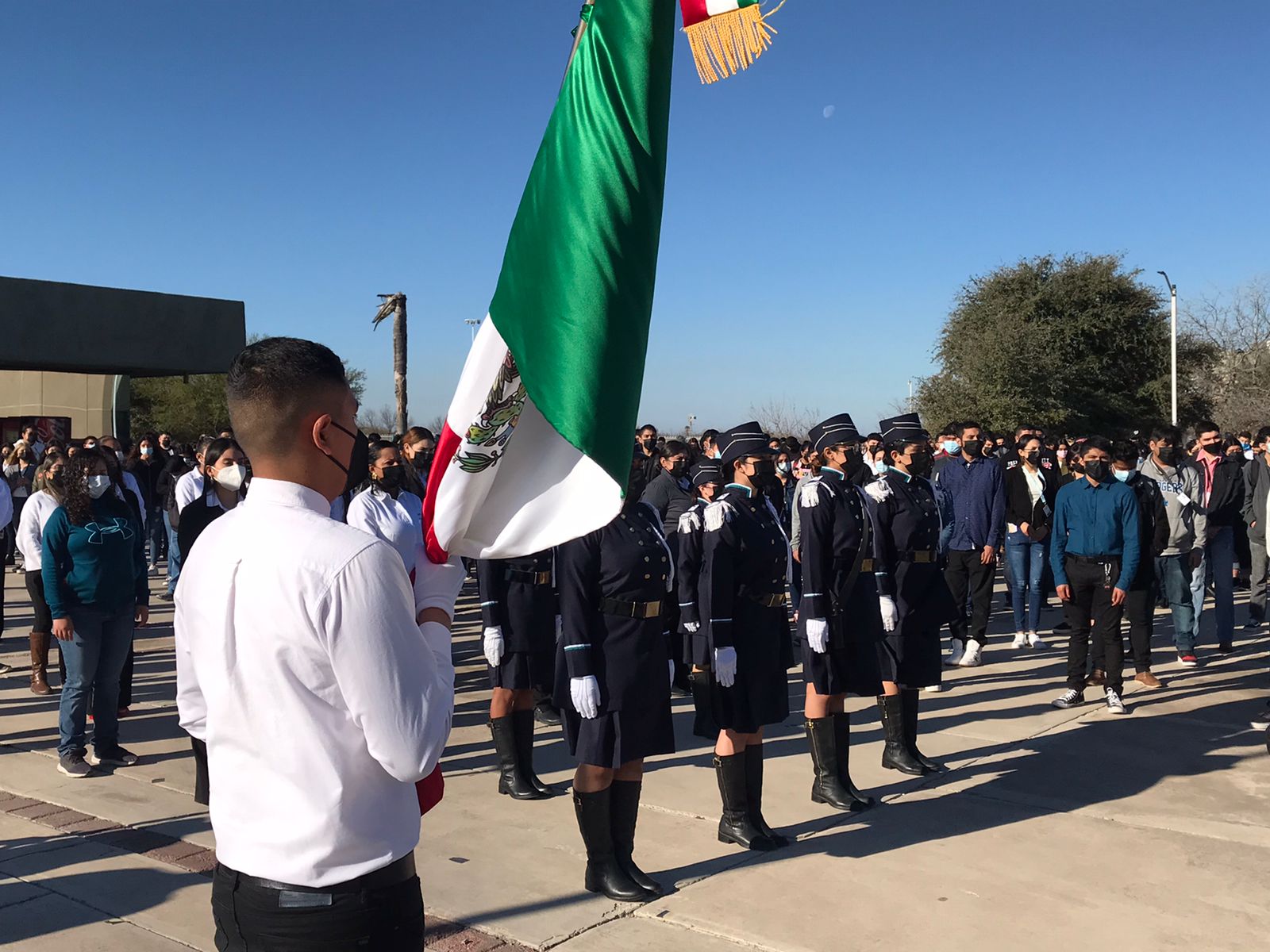 Arranca UNTC las clases   presenciales  con ceremonia cívica