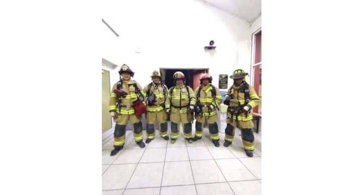 Fundación 911 donan equipo  a Bomberos