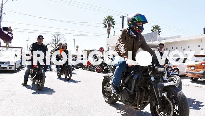 Rugen motos en honor a Nataly