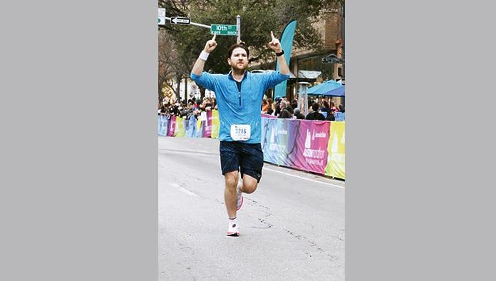 Monclovense vive la experiencia del maratón Austin Texas