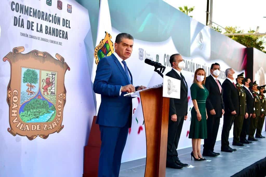 Encabeza MARS conmemoración del Día de la Bandera