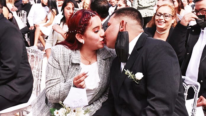Cumple DIF el sueño de 66 parejas