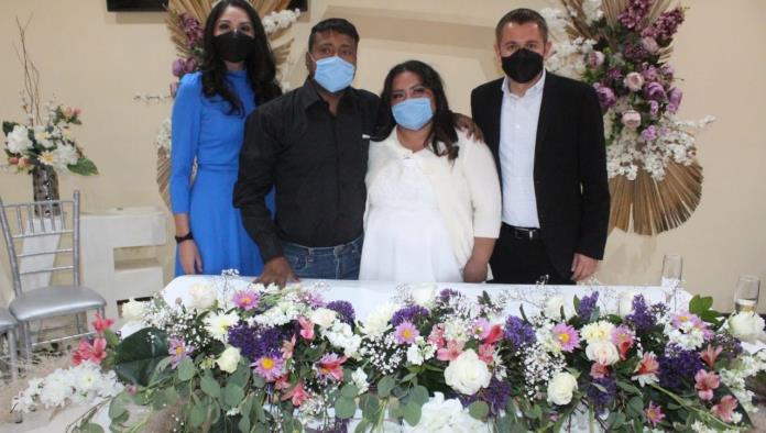 Celebra San Buena bodas comunitarias