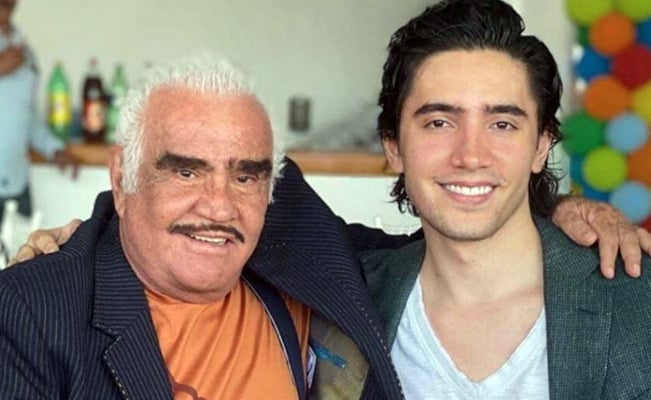 Alex Fernández confiesa que el supuesto fantasma de su abuelo se le aparece