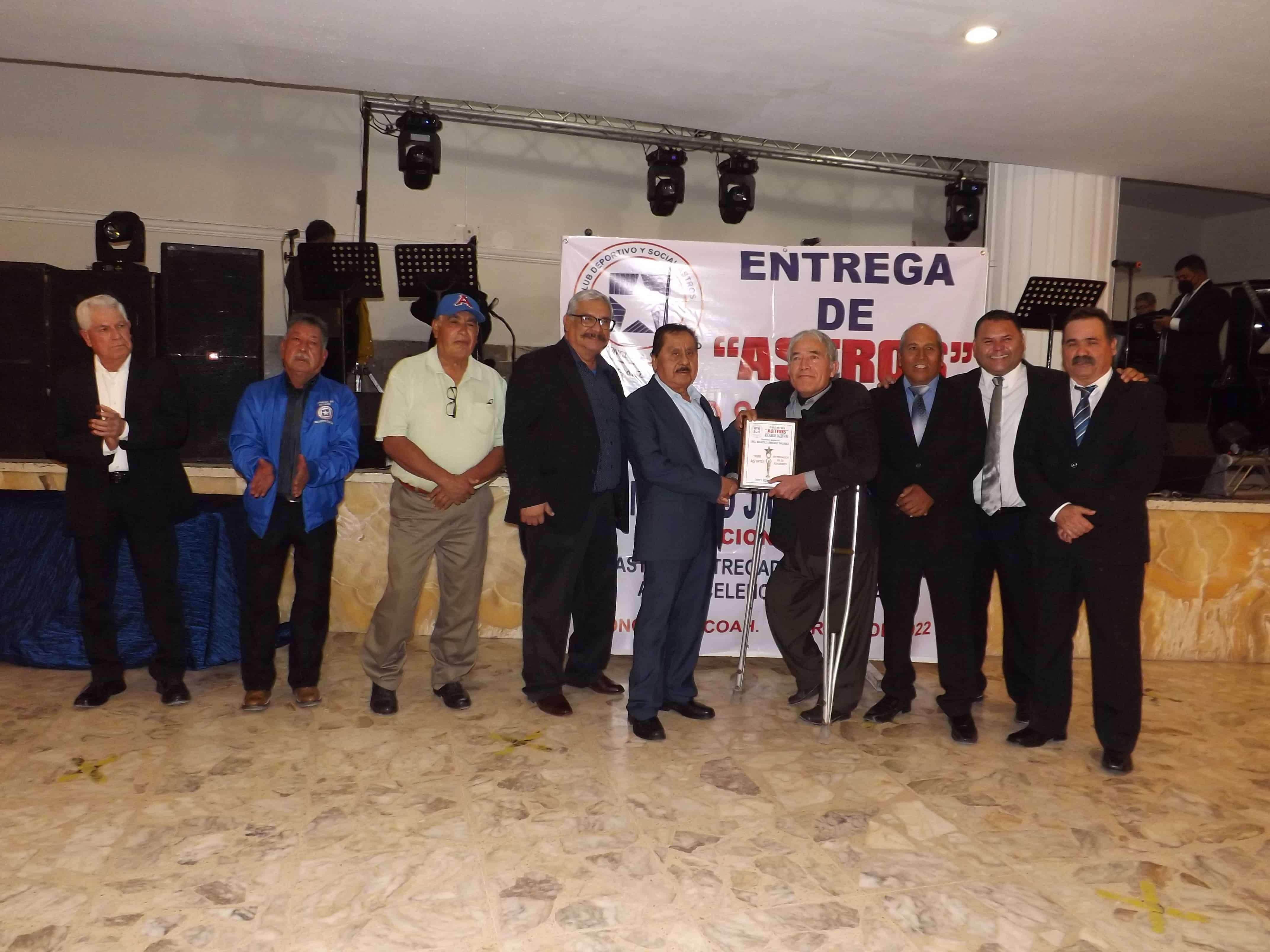 Brillante noche de Astros 2021