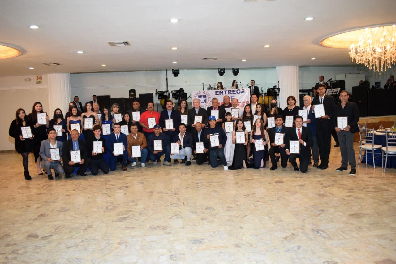 Brillante noche de Astros 2021