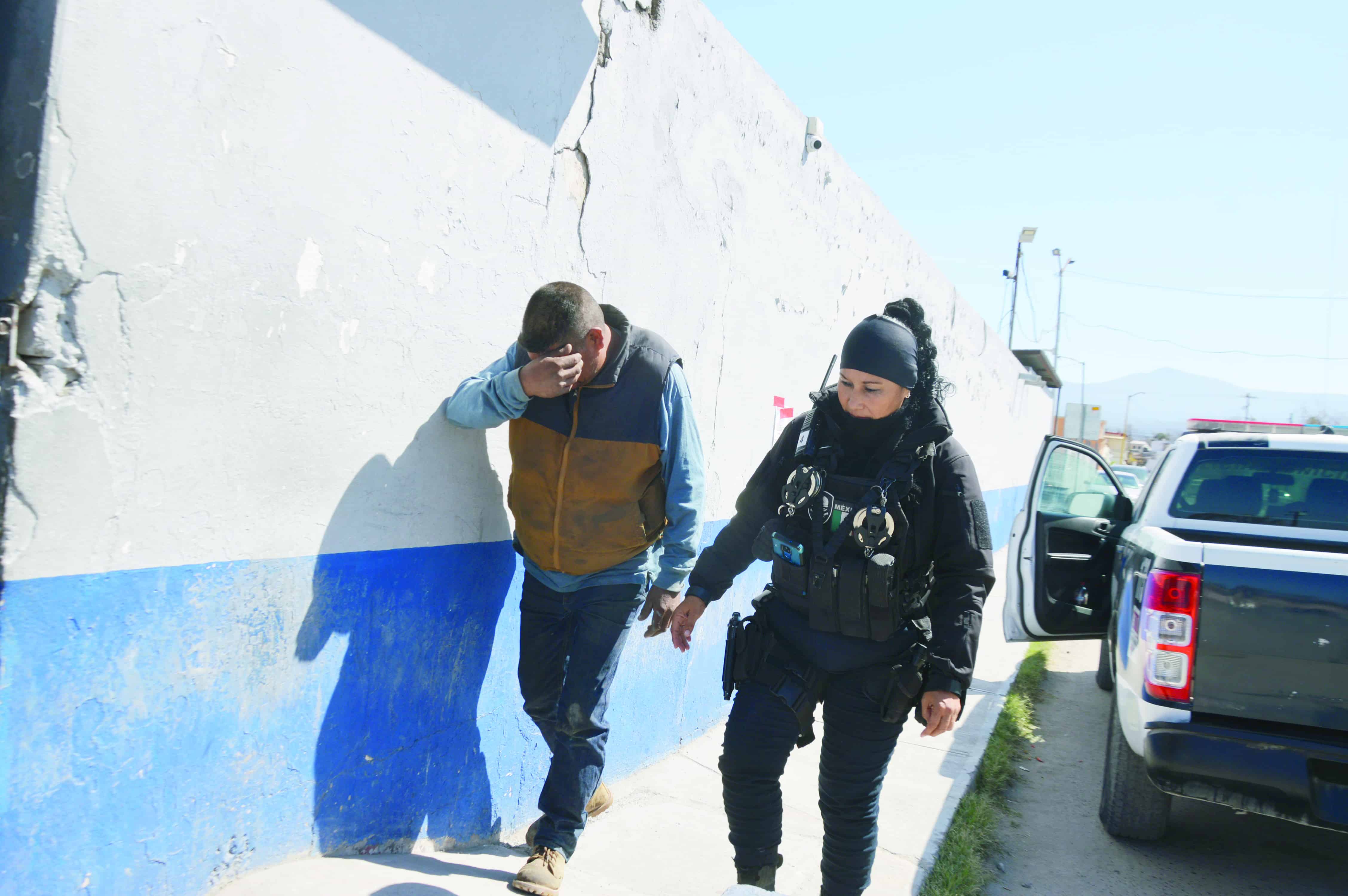 Salvan a colgado: frustrado suicida