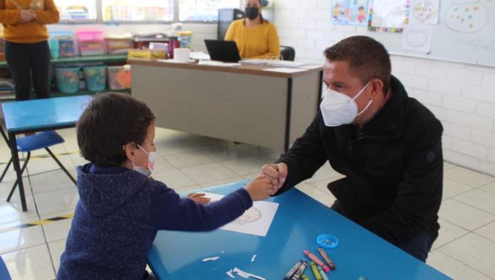 San Buenaventura: Recorre alcalde escuelas