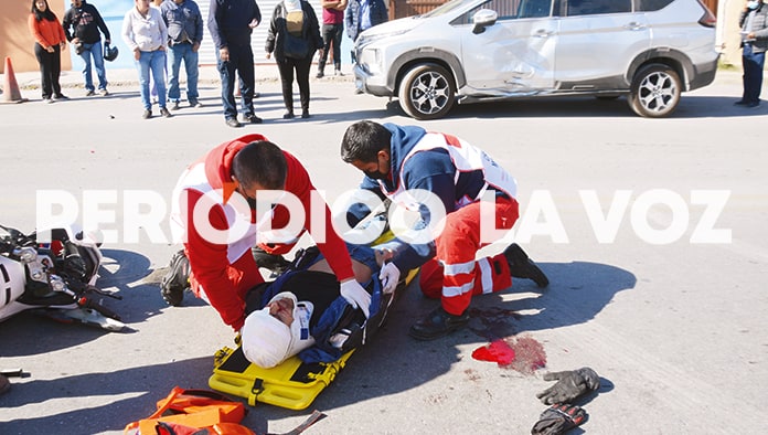 Salva ‘héroe’ a motociclista