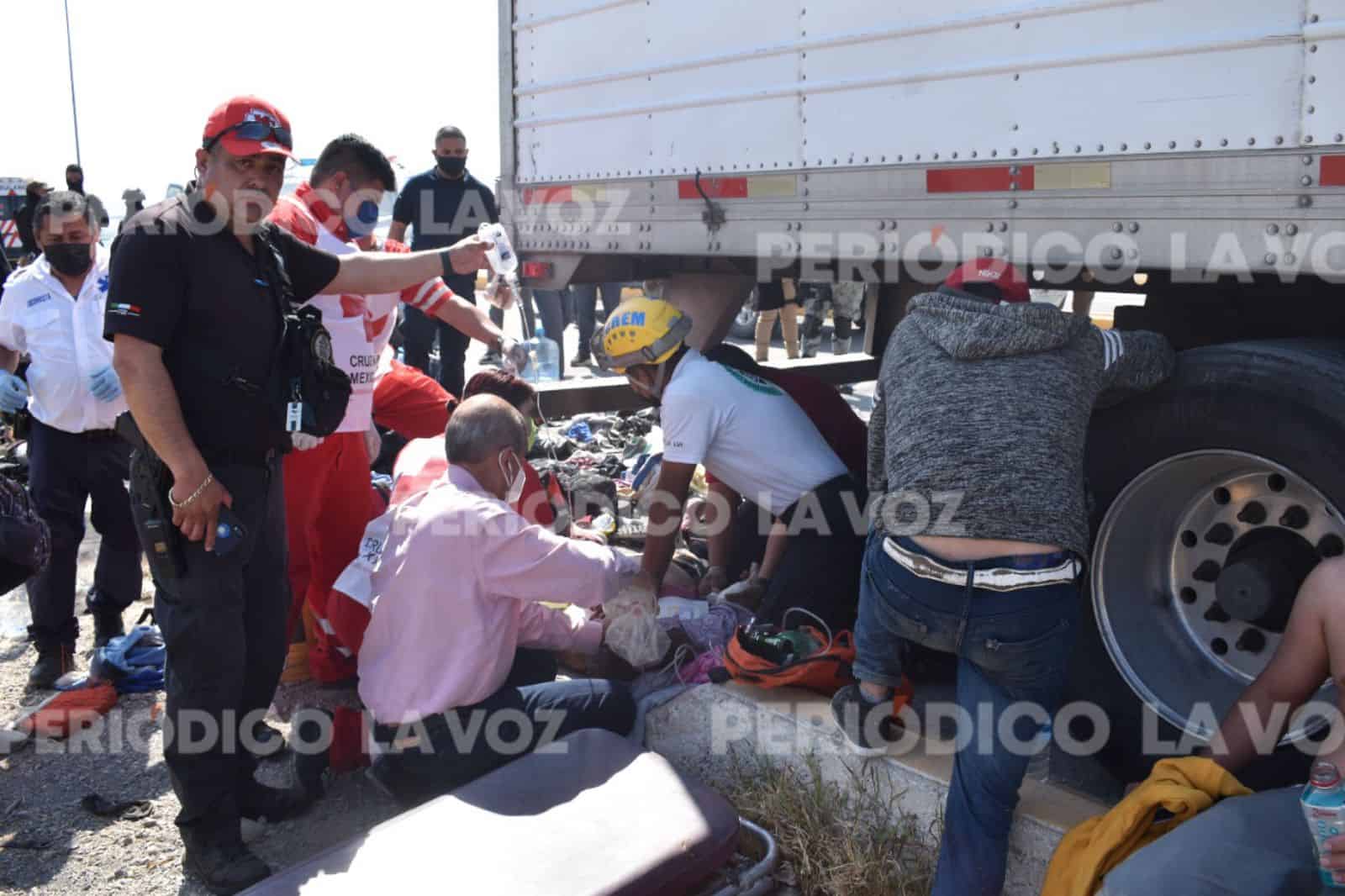 ¡Tragedia Migrante!; abandonan en Monclova a 200 personas en la caja de un tráiler