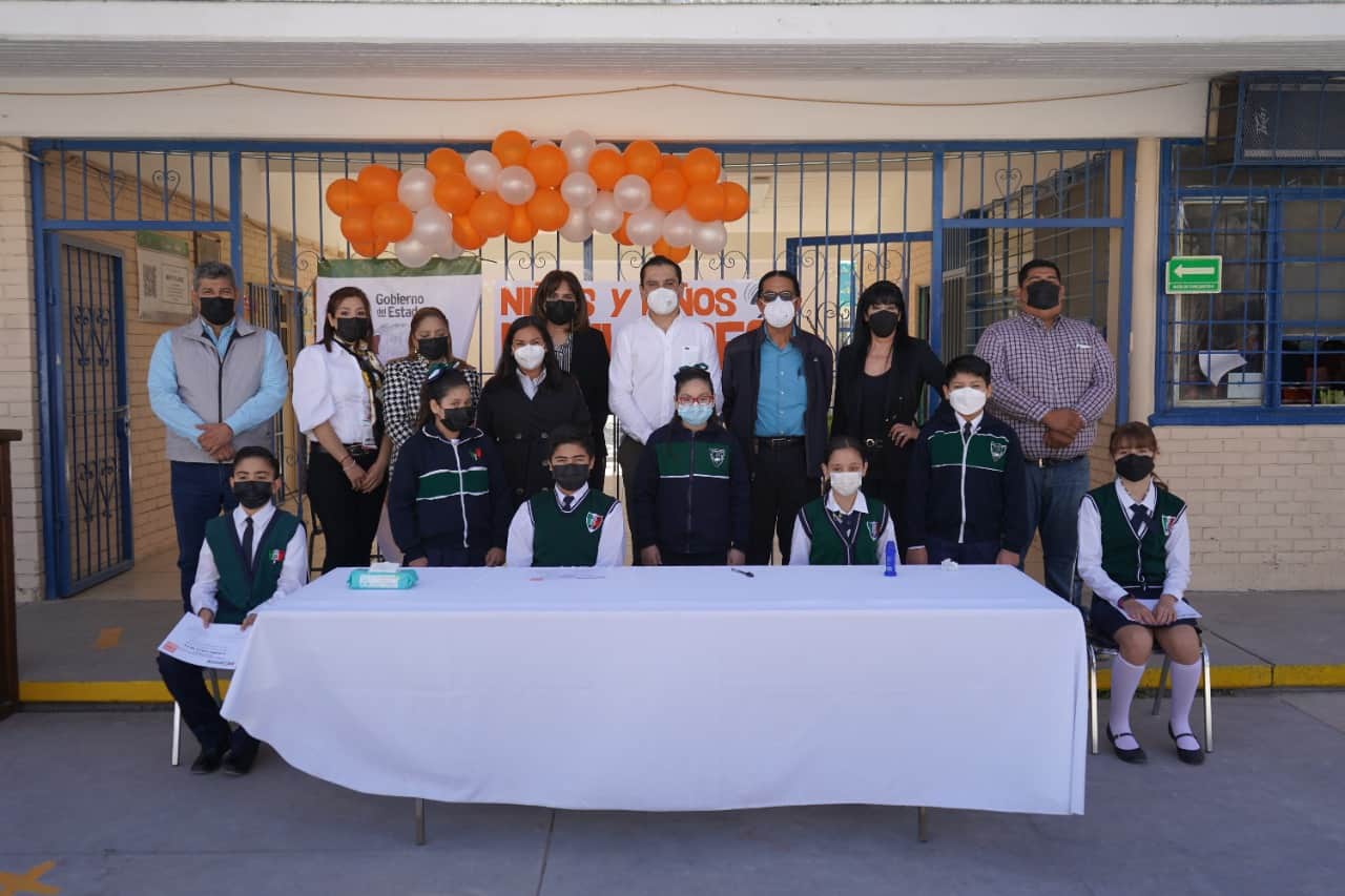 Impulsa niña al municipio de Allende