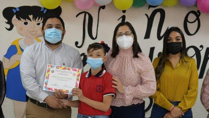 Impulsa a Nava la niña Andrea Palacios Esquivel