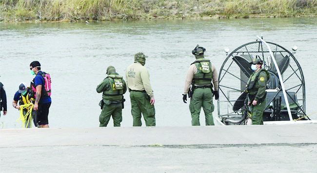 Rescatan cuerpos de 2 mujeres ahogadas en aguas del río Bravo