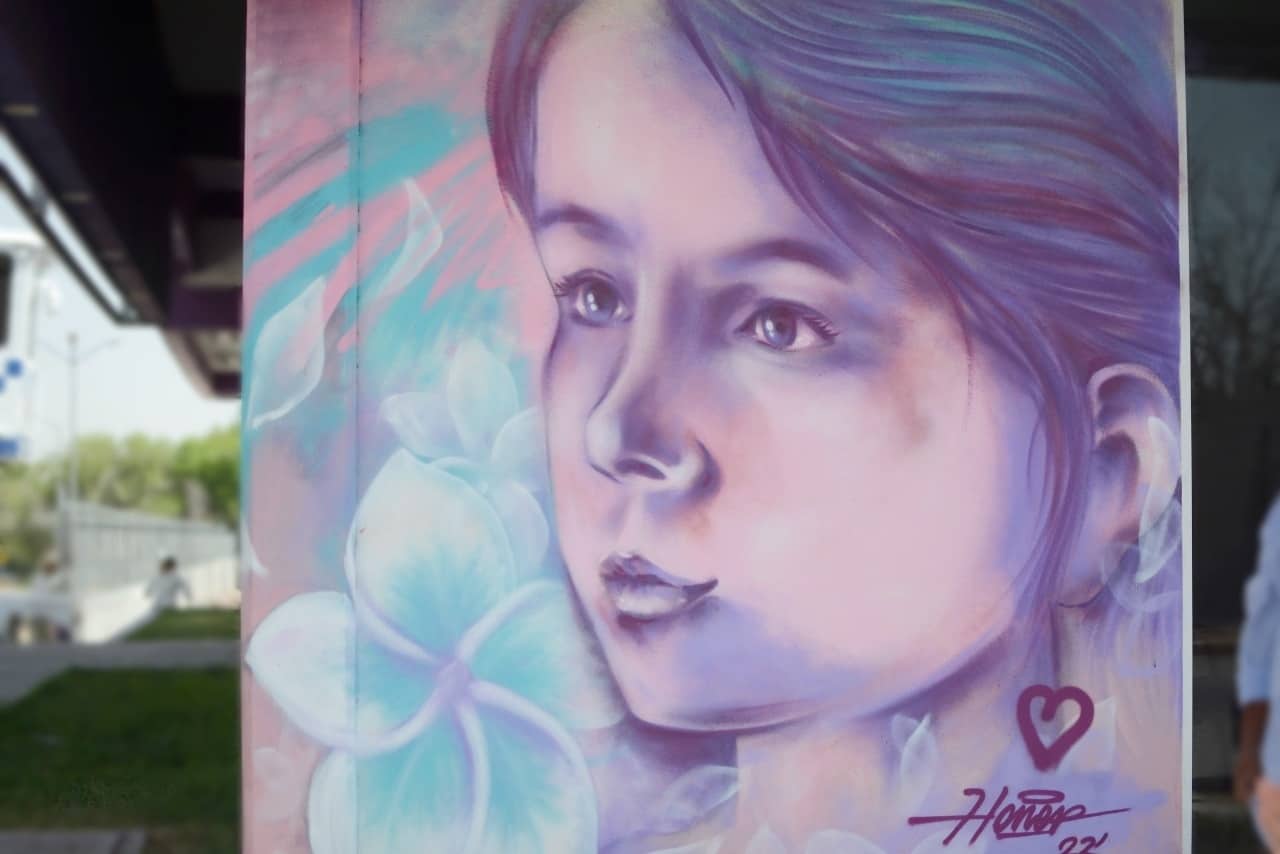 Dedica DIF mural a las mujeres