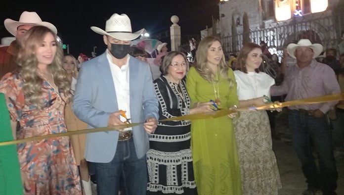 Múzquiz: Gran callejoneada