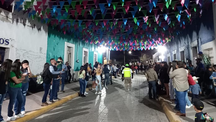 Múzquiz: Gran callejoneada