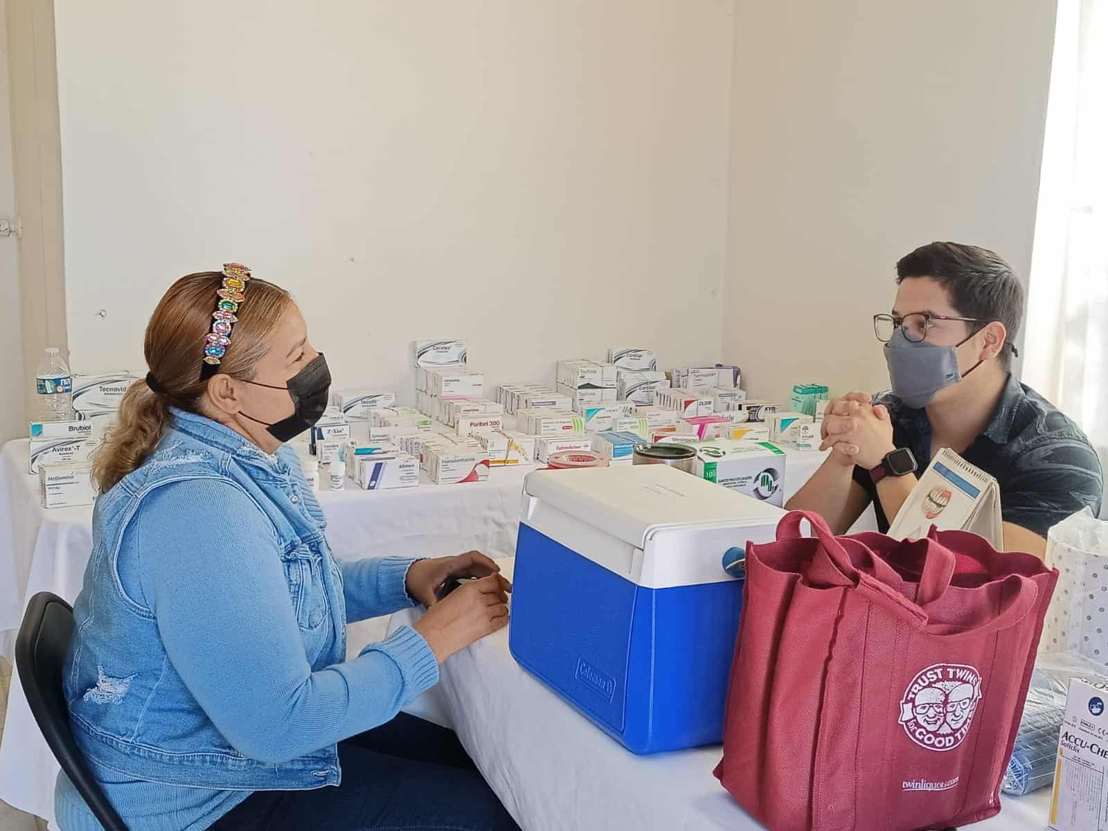 Aprovechan vecinos campaña de salud