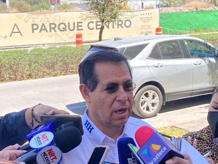 Héctor Horacio Dávila Rodríguez, Vicepresidente de la Asociación de Hoteles y Moteles de Coahuila.