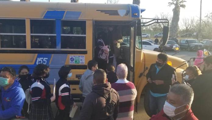 Viajarán junto a sus padres para vacunarse