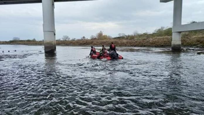 Peligroso cruzar el río Bravo
