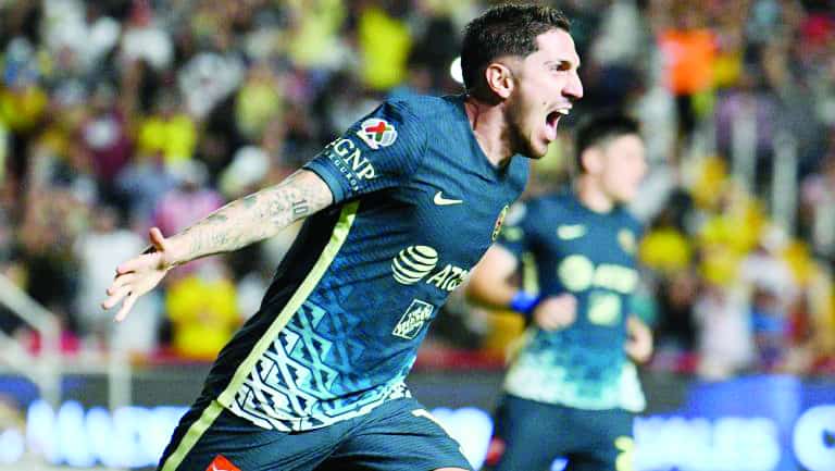 América logra agónico triunfo