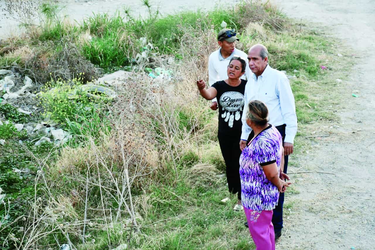 Celebra Alcalde la colonia 2 de Abril