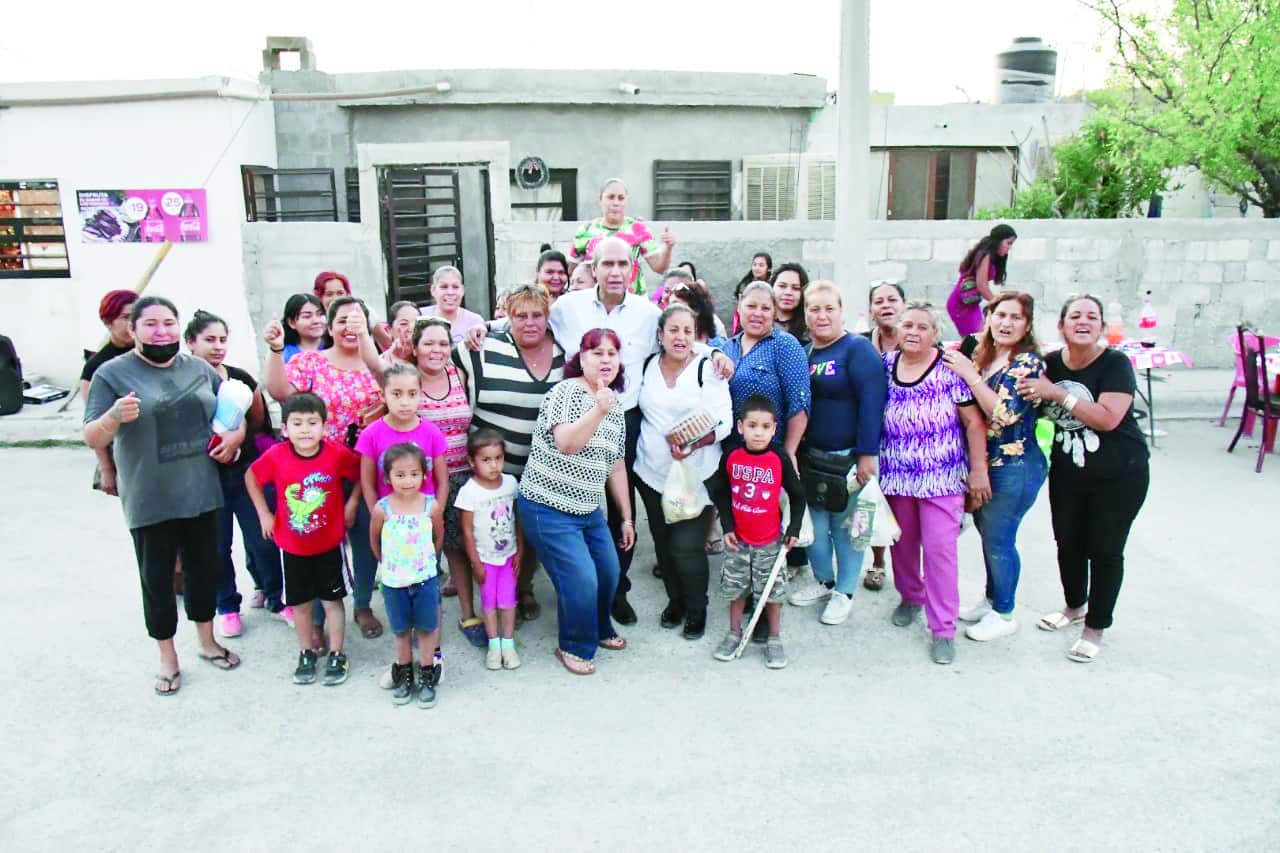 Celebra Alcalde la colonia 2 de Abril