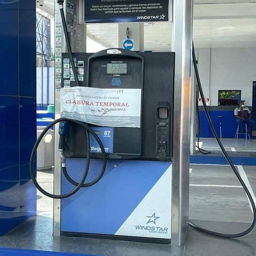 Clausuran gasolinera