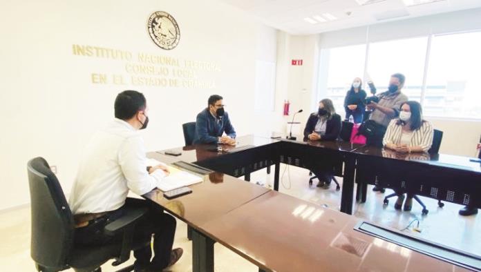 Denuncian panistas desvíos de Morena 
