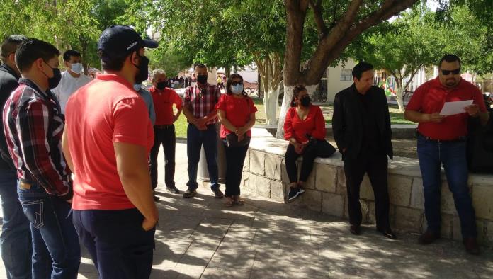 Protestan Telefonistas en Sabinas
