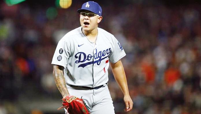 Julio Urías tendrá incremento de sueldo