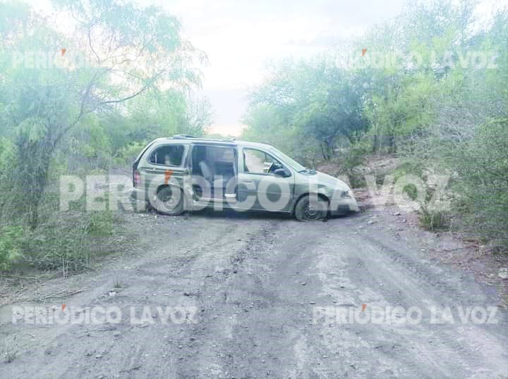 Joven pierde la vida en volcadura.