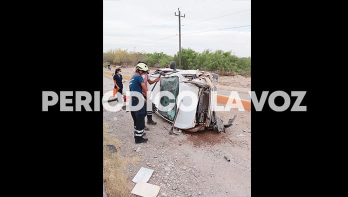 Vuelca en la 30