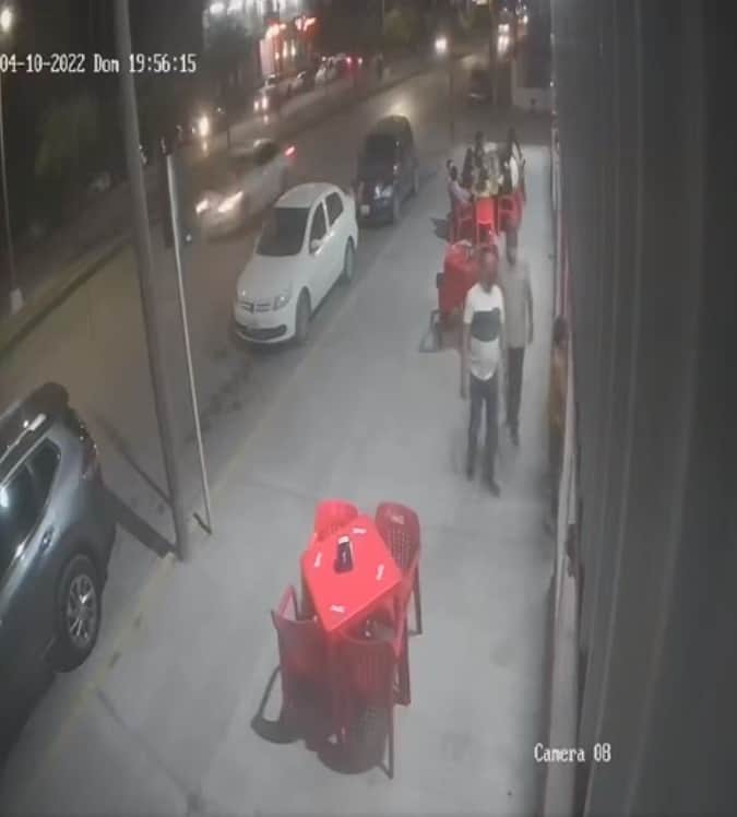 Ya se inspeccionó el área, revisan cámaras de los comercios de esta zona.