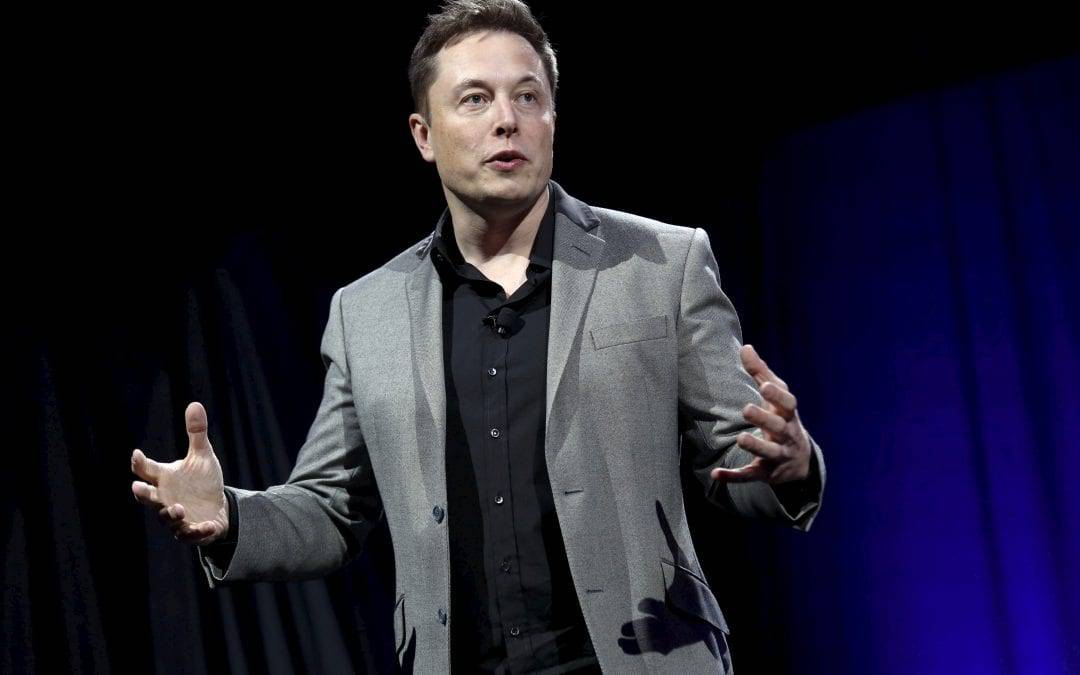 Elon Musk ofrece 43 mil millones de dólares para comprar Twitter
