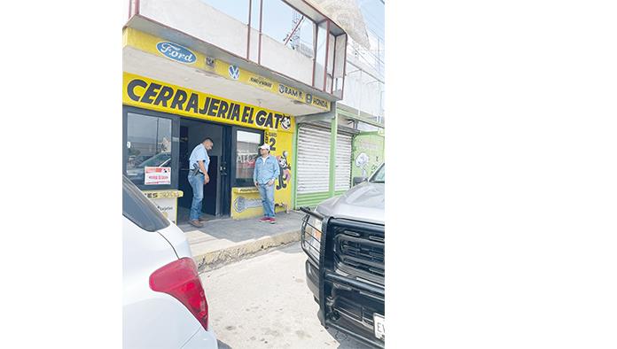 Intentan secuestrar a mujer en la avenida  Huemac