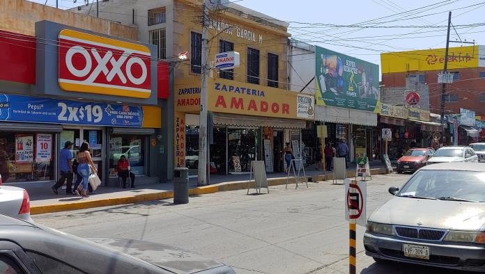 Disminuye actividad comercial