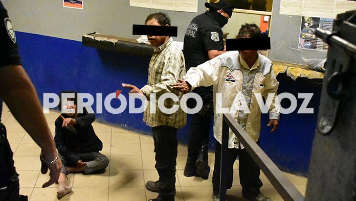 Les ‘agüitan’ parranda a hermanos