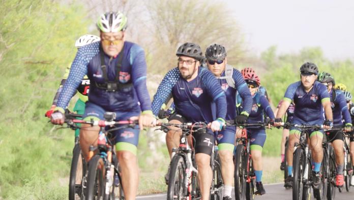 Apoya Diana Haro a clubes ciclistas