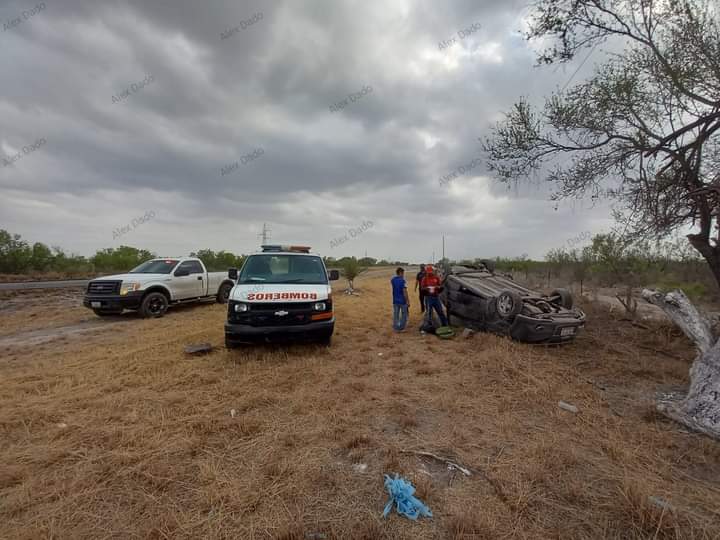 Daños materiales fue el saldo de una volcadura registrada sobre la 57.