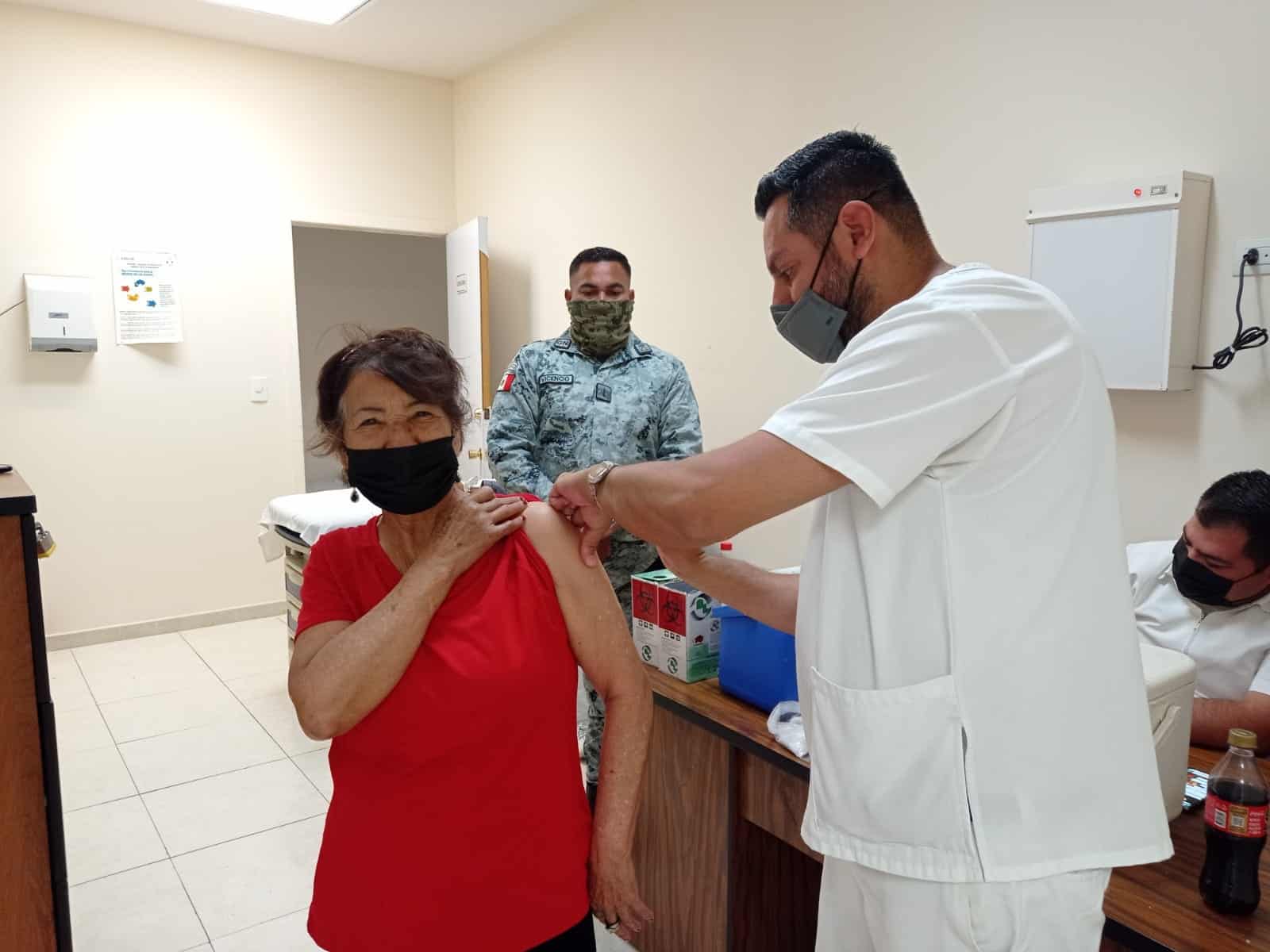 La Cuarta Jurisdicción envió dosis a cada Centro de Salud en la región.
