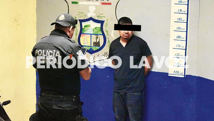 Le ‘roba’ celular a su ex