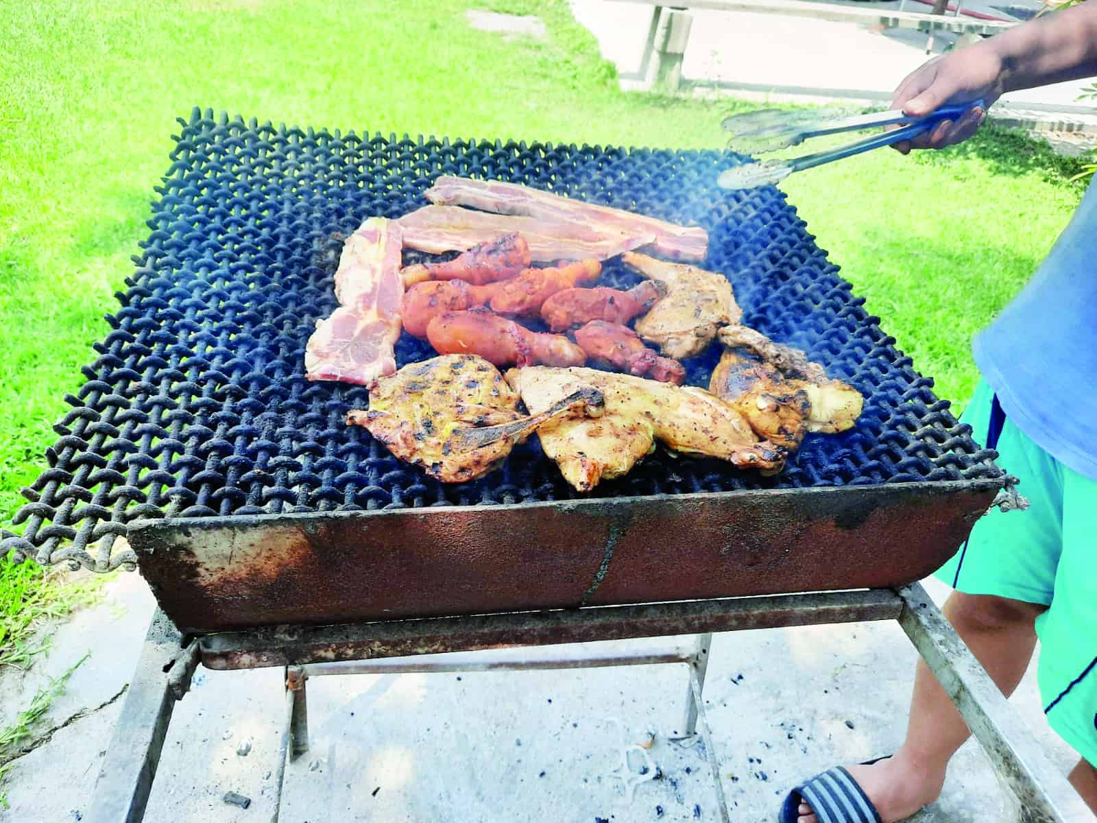 La carne asada es de lo que más se consume en esta Semana Santa