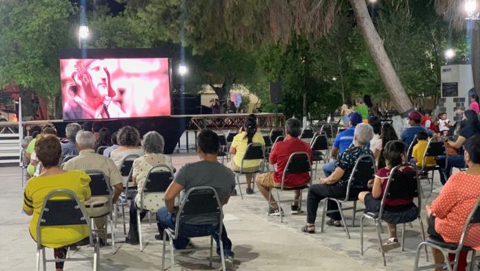 San Buenaventura: Disfrutan de “La Pasión de Cristo”