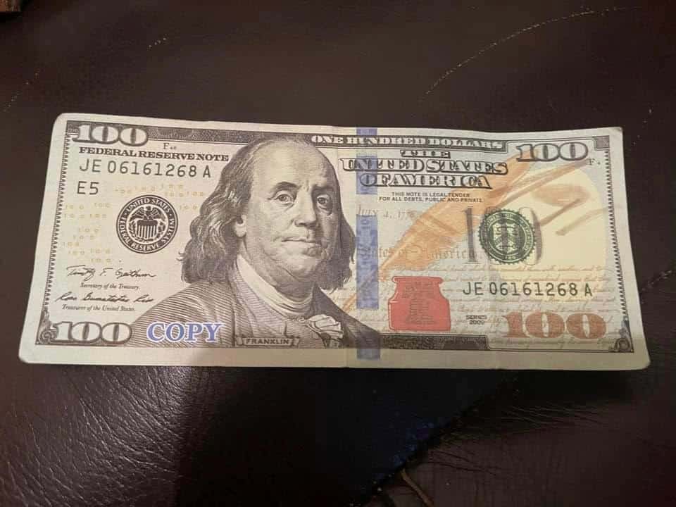 Circulan dólares falsos en Múzquiz.