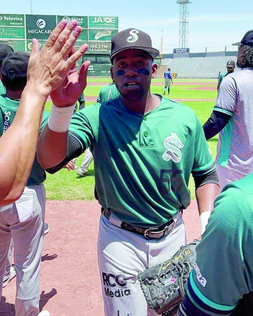 Suma DIF Estatal apoyo de equipos de beisbol
