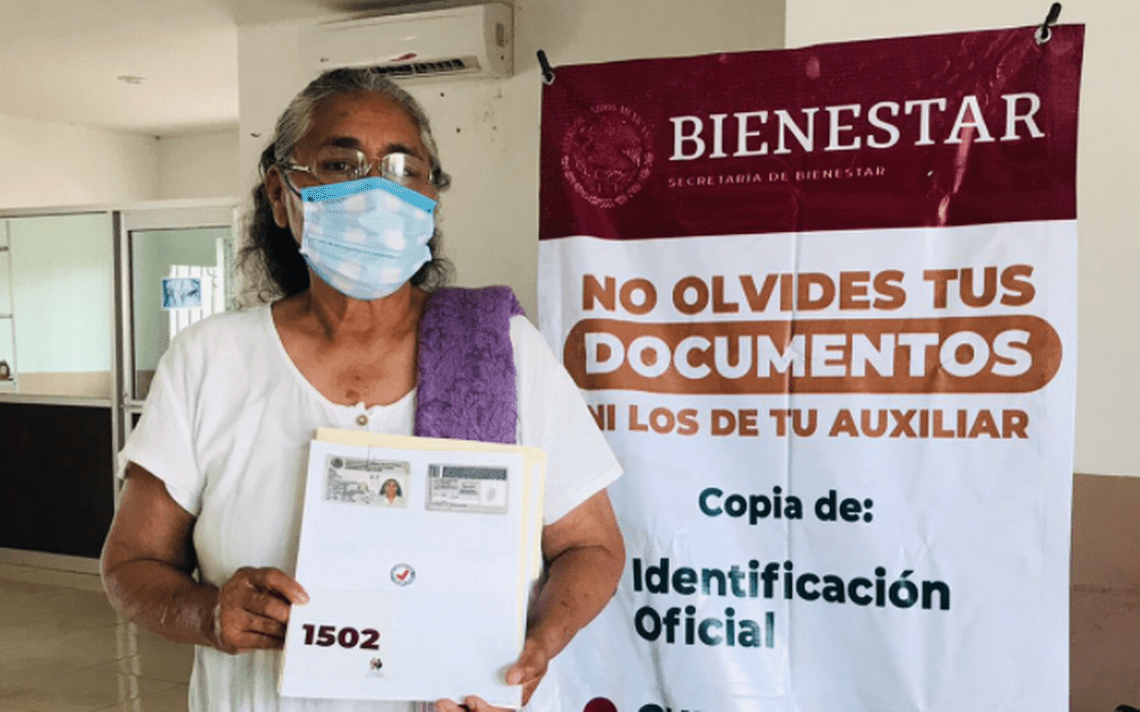 Las personas que se inscriban en el mes de abril, recibirán su tarjeta del banco en la que le depositarán su pensión para el próximo mes de junio.
